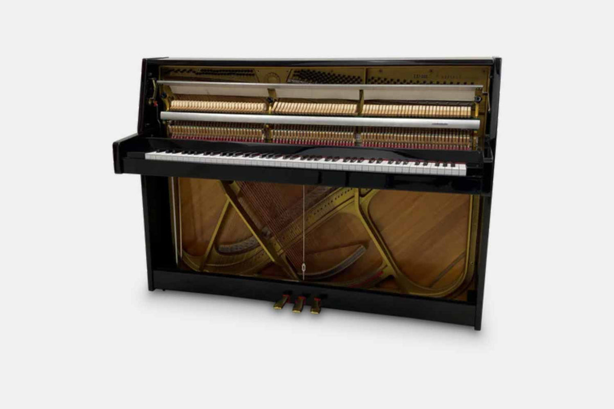 Yamaha LU-101 Hoogglans Zwart Piano